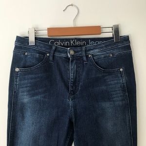 Calvin Klein Sculpted Skinny Jeans